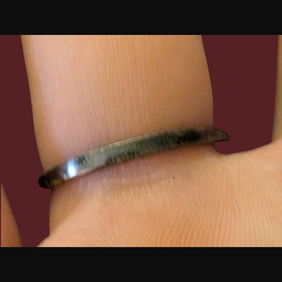 Vintage Avon 925 Sterling Silver Oxidized Opal And CZ Size 8 Ring - Picture 4 of 11